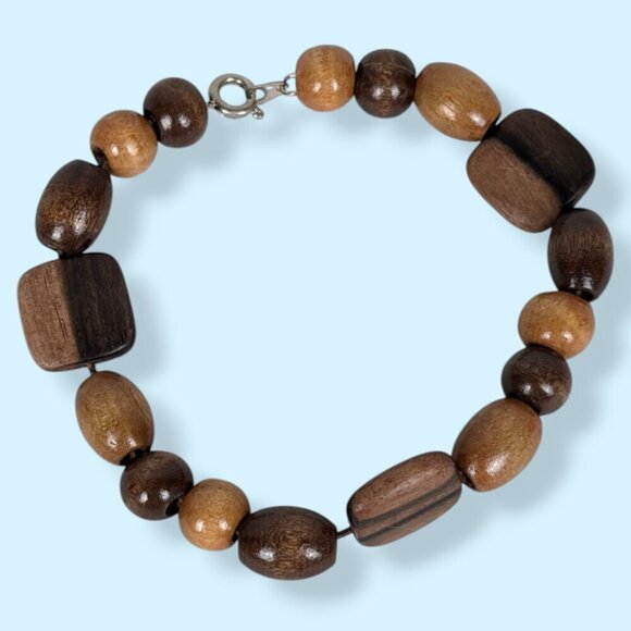 (2/$20) Vintage Wood Beaded Bracelet - Picture 4 of 5